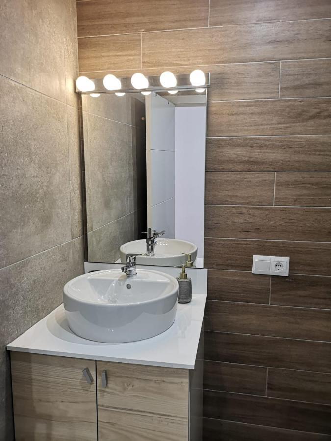 Luminoso Apartamento Cerca Del Centro Málaga Exterior foto